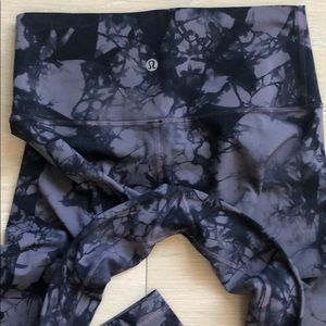 Lululemon tie dye wunder under hi-rise leggings